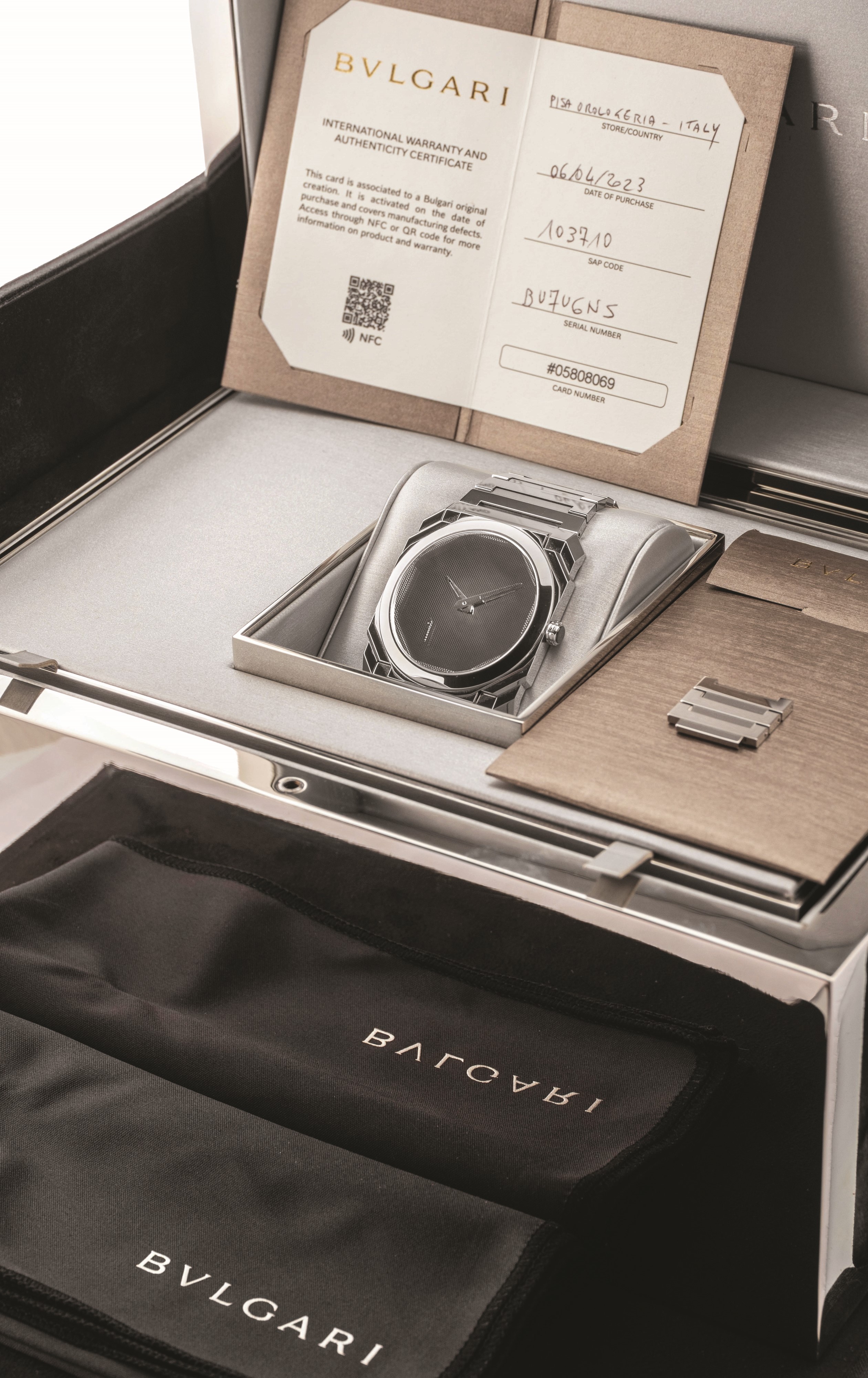 Bulgari - Octo Finissimo ref. 103710, edizione limitata Sejima, acciaio, quadrante grigio lavorat...