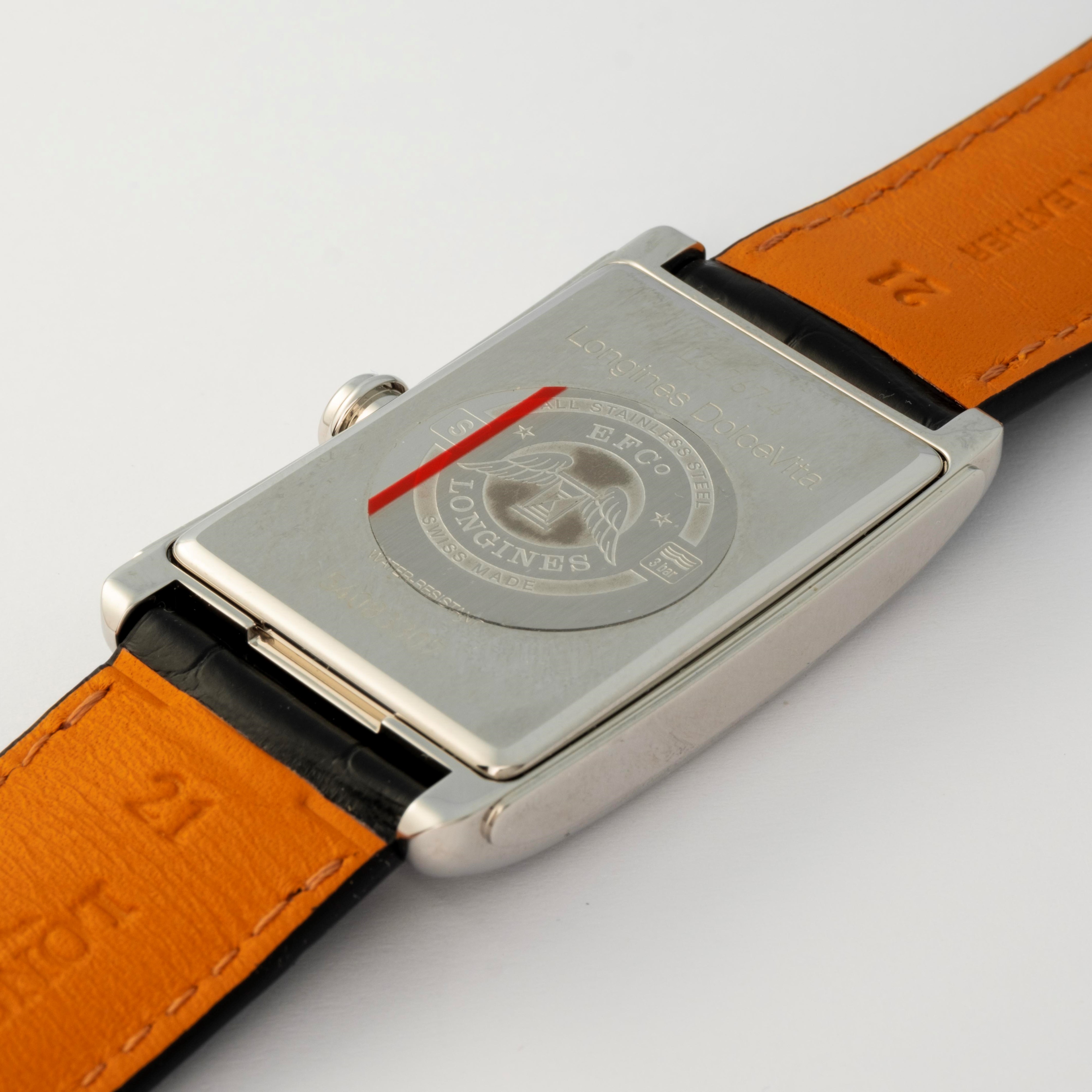 Longines - Dolcevita Tank in acciaio con quadrante argenté e numeri romani, circa 2010