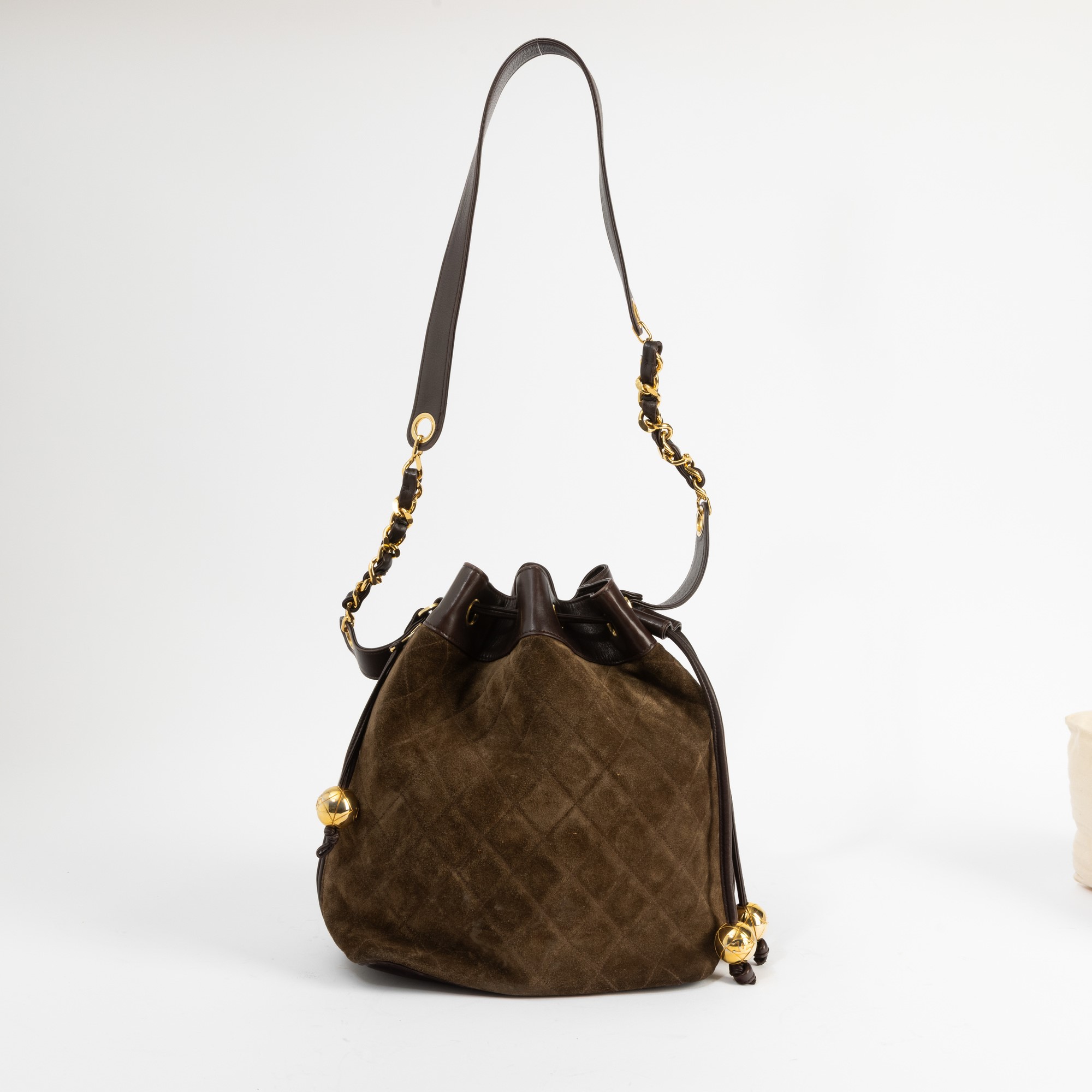 Chanel, Borsa a Secchiello