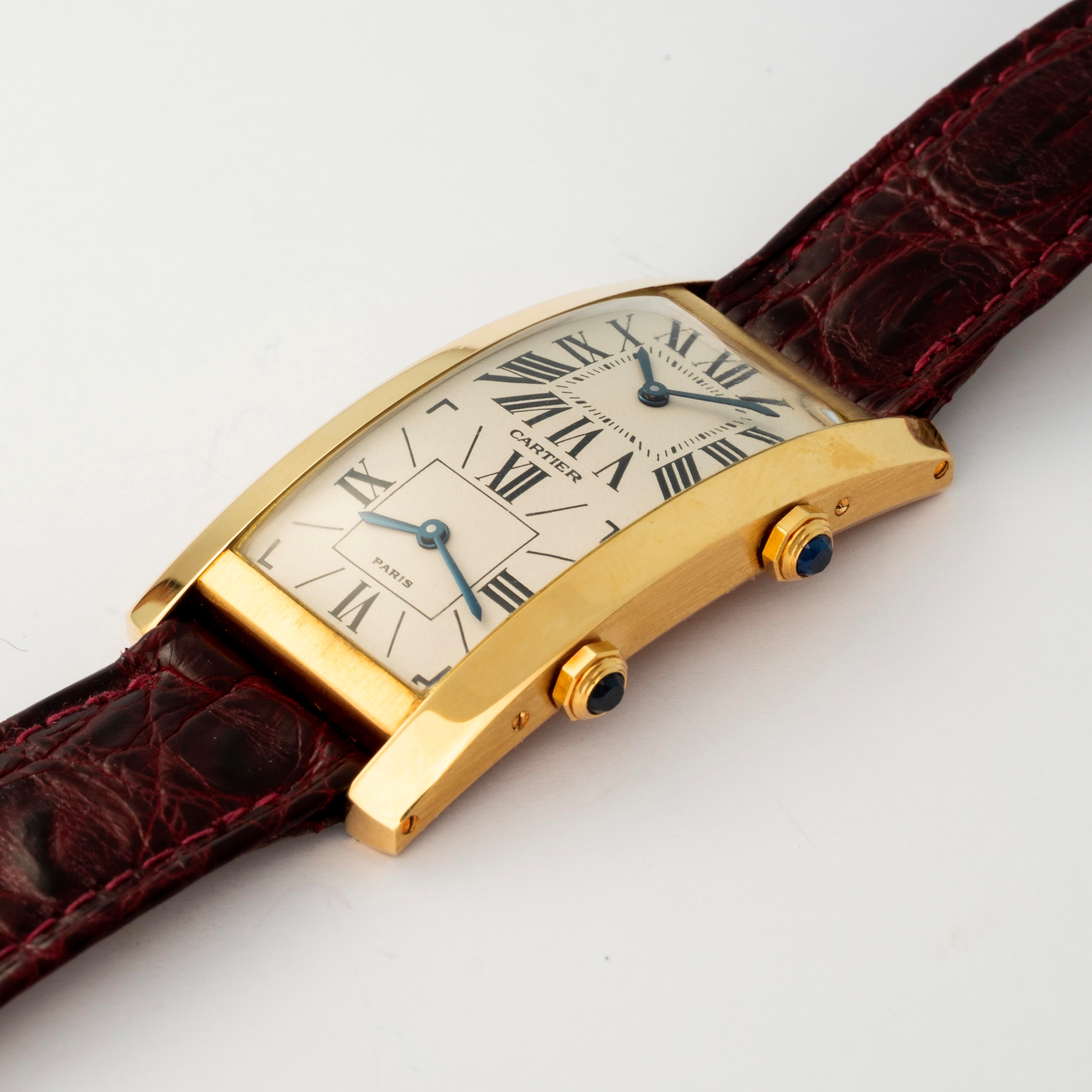 Cartier - Cintrée Dual Time in oro giallo 18k con doppio quadrante e numeri romani, circa 1990