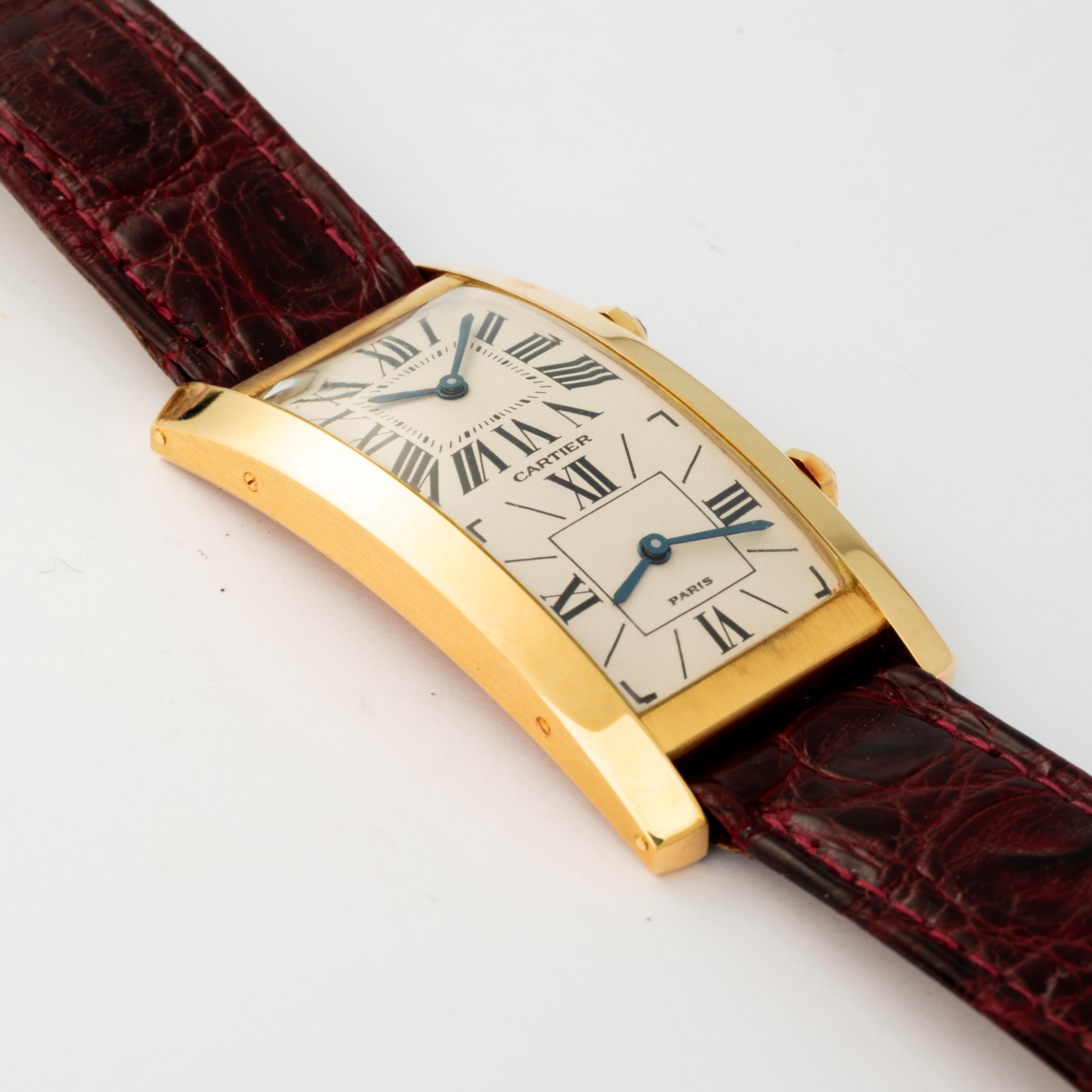 Cartier - Cintrée Dual Time in oro giallo 18k con doppio quadrante e numeri romani, circa 1990