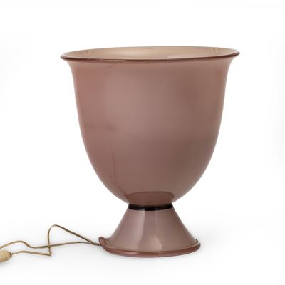 Murano (ca. 1940), Lampada da tavolo in vetro soffiato incamiciato con inclusione di foglia oro