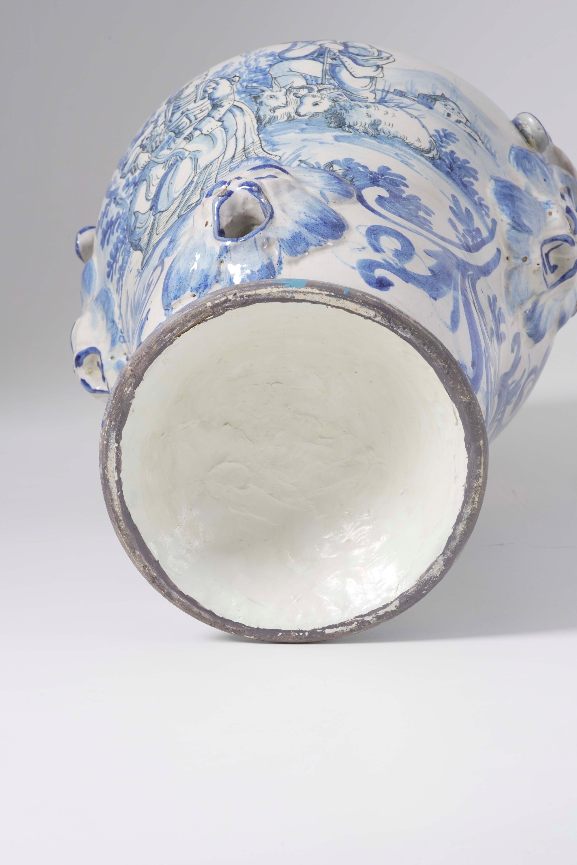 Vaso biansato. Albisola, XX secolo.