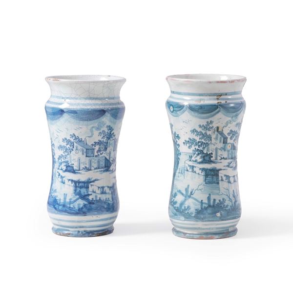 Due albarelli. Napoli, XIX secolo.