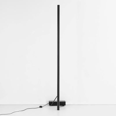Lampada da terra mod. 1063, metallo laccato, 1953