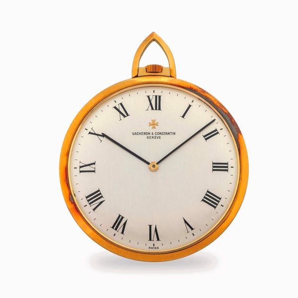 Vacheron &amp; Constantin - Pocket watch ref. 6760 with engraved yellow gold 18k case, silvered dial with Roman numerals, with original warranty, circa 1960
