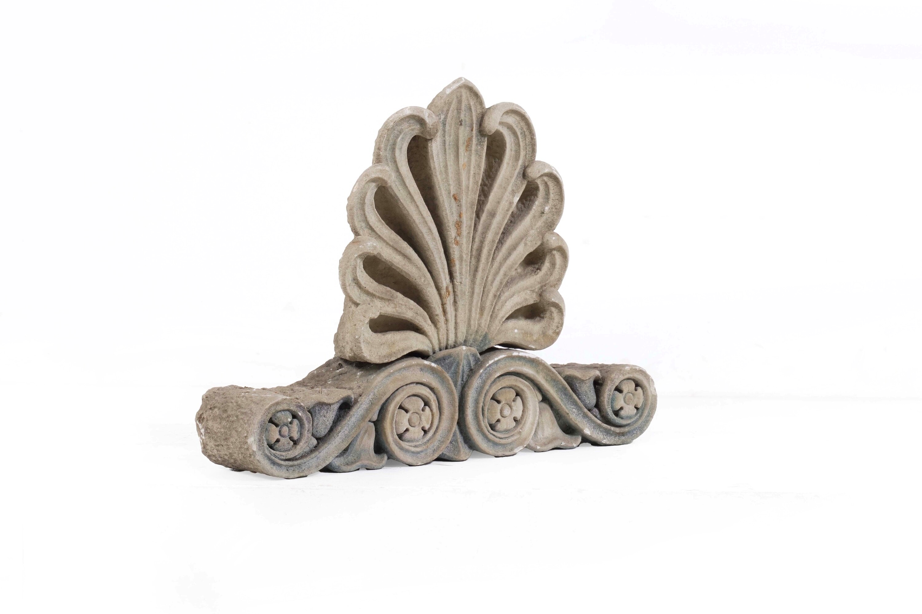 Riproduzione di antefissa di gusto archeologico, pietra (XIX-XX secolo)