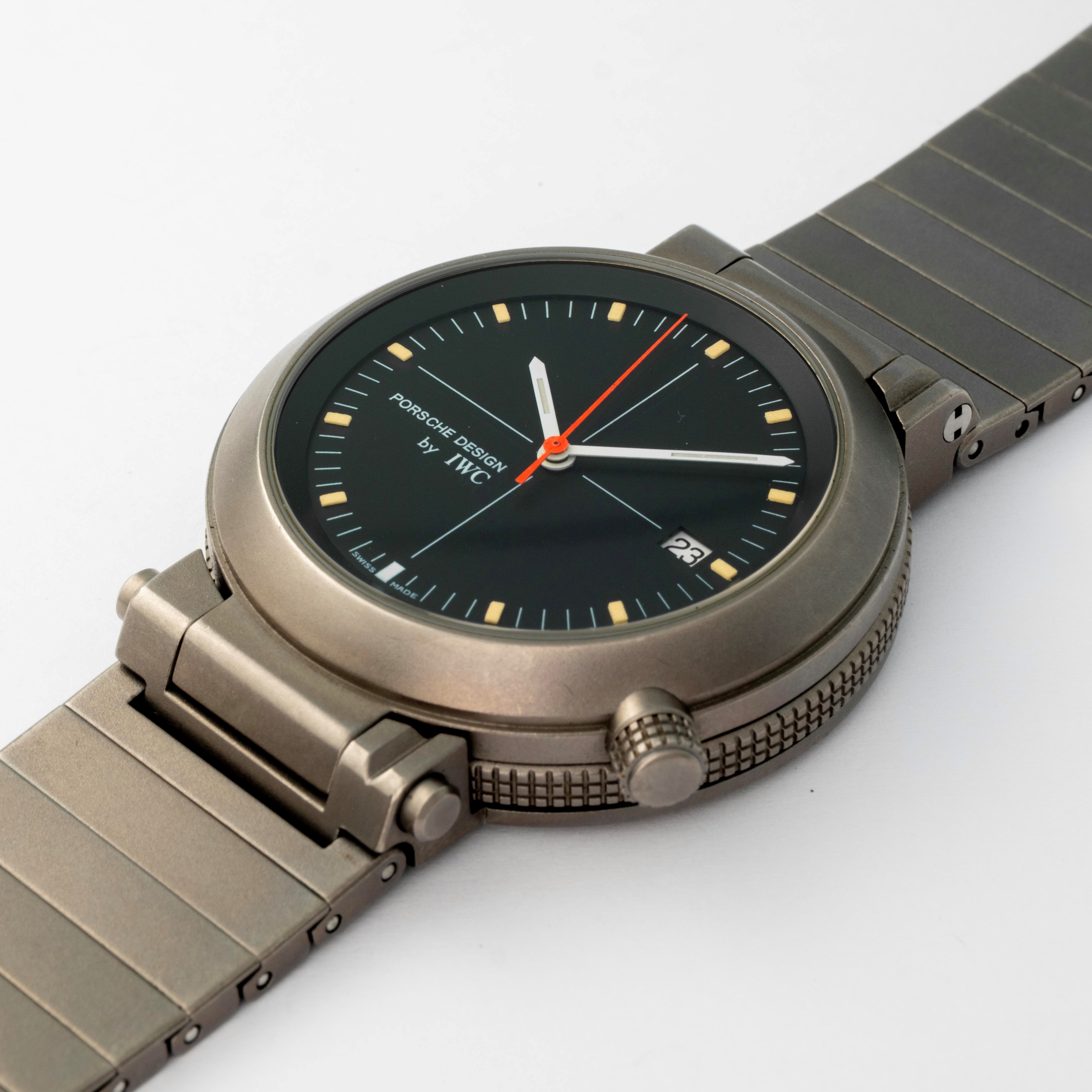 Iwc - Compass Porsche Design, titanio con quadrante nero, circa 1990