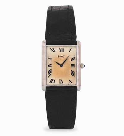 Orologio Tank extrapiatto in oro bianco 18k con quadrante guilloché, circa 1980