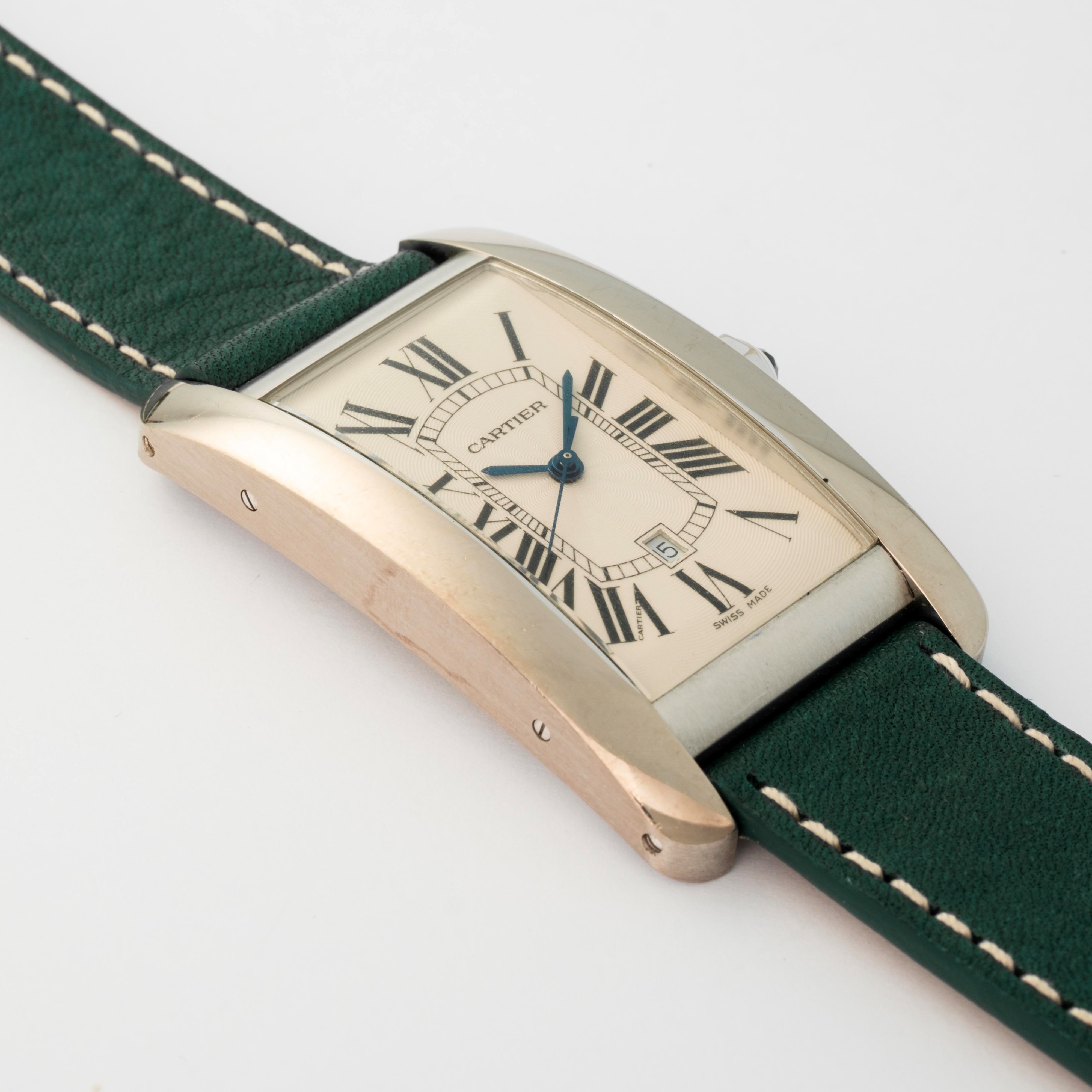 Cartier - Tank Americaine in oro bianco 18k con quadrante argentè e numeri romani, circa 2010