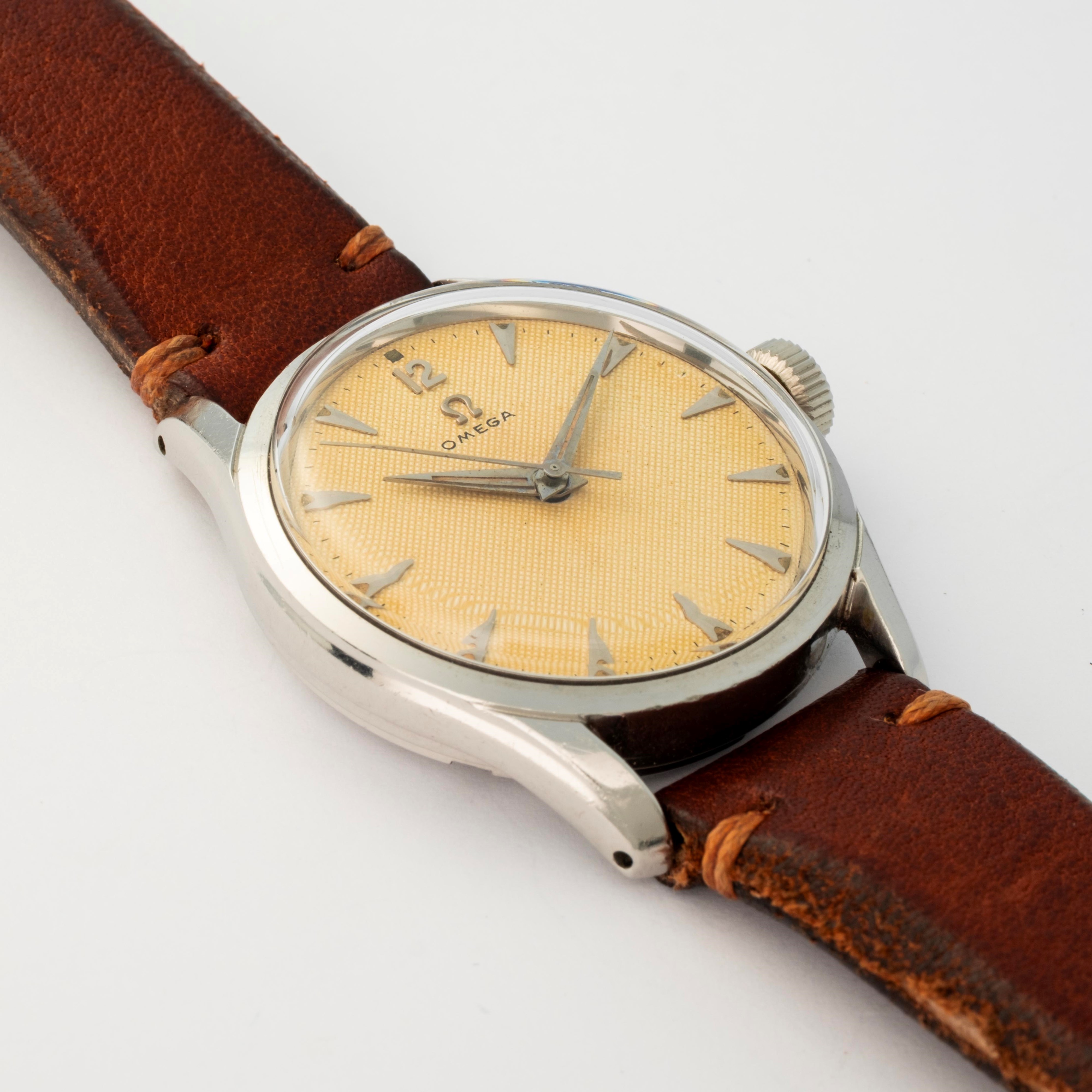 Omega - Orologio Solo Tempo con Quadrante Guilloché, circa 1952