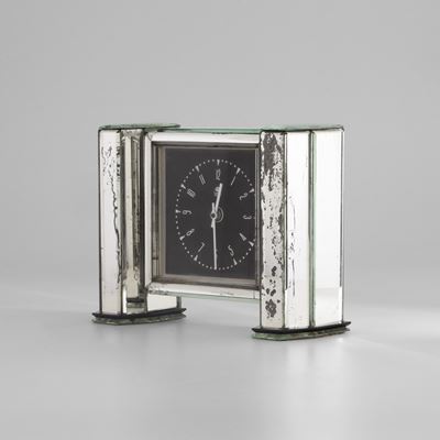 Orologio da tavolo in legno e cristallo, produzione circa 2000