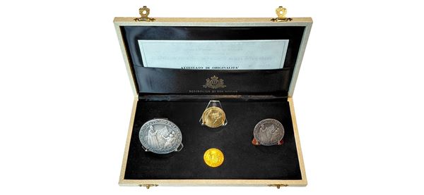 San Marino 1975: set di quattro medaglie in oro e argento “Antichi sigilli dello Stato” (3^ Emissione) - Coniazione ufficiale.