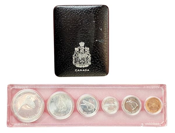 Canada 1967-1974: divisionale ufficiale Fior di Conio con 6 monete (1 c. – 1 $) e 1 DOLLARO 1974 WINNIPEG.  Monetazione parzialmente in argento.
