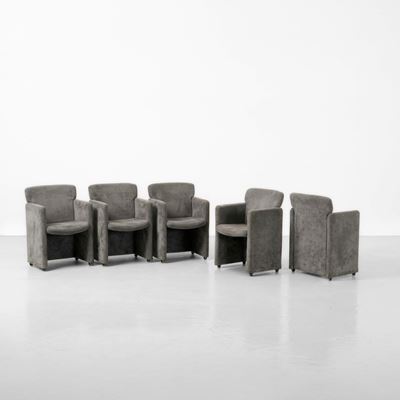 Cinque poltrone mod. PS148 in velluto