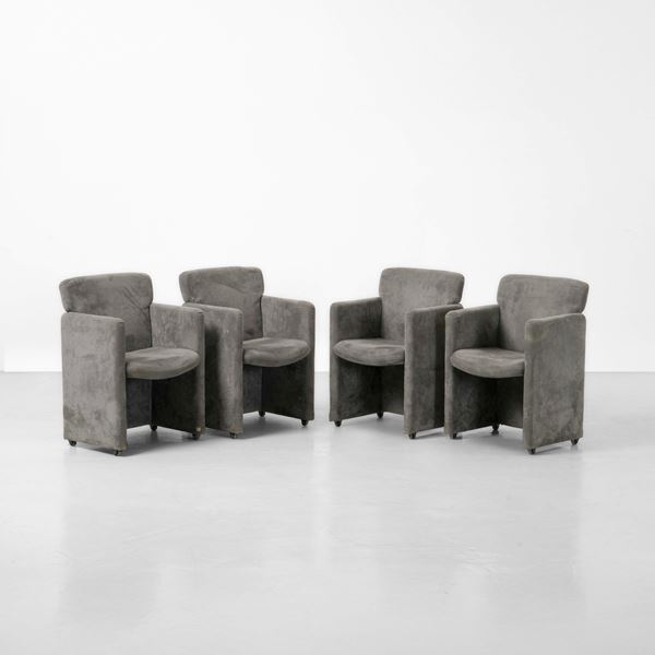 Quattro poltrone mod. PS148 
