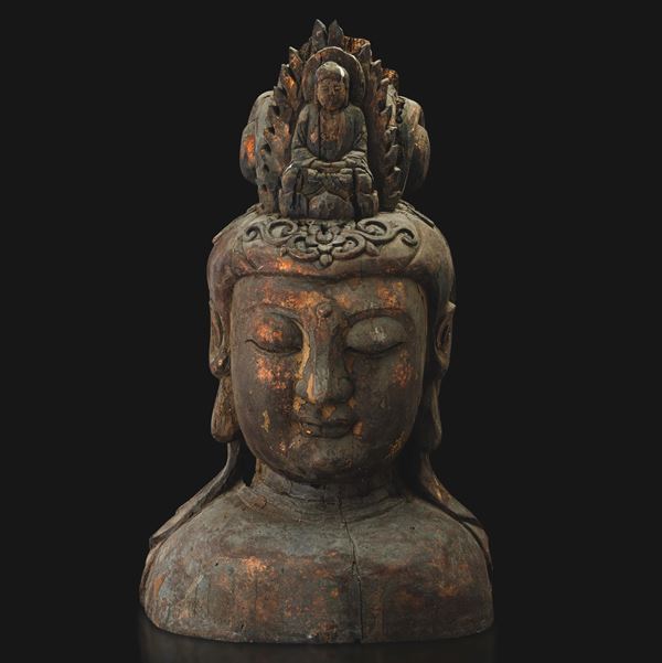 Busti di Guanyin in legno, Cina, Dinastia Ming, XVII secolo