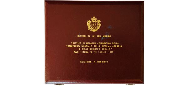 San Marino 1979: trittico di medaglie in argento 800‰ celebrative della Conferenza mondiale sulla Riforma Agraria e sullo Sviluppo Rurale - 12-18 luglio 1979. Edizione in argento.