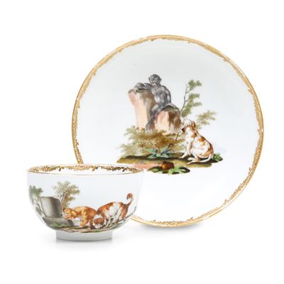 Meissen, Tazza con piattino, decorazione policroma e motivo zoomorfo, periodo Marcolini (circa 17...