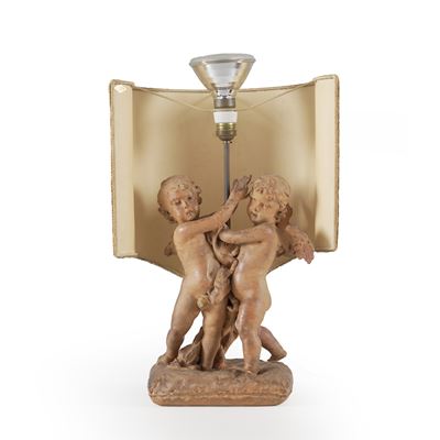 Firma A. Felici (attrib.) , Scultura in terracotta raffigurante putti, montata a lampada