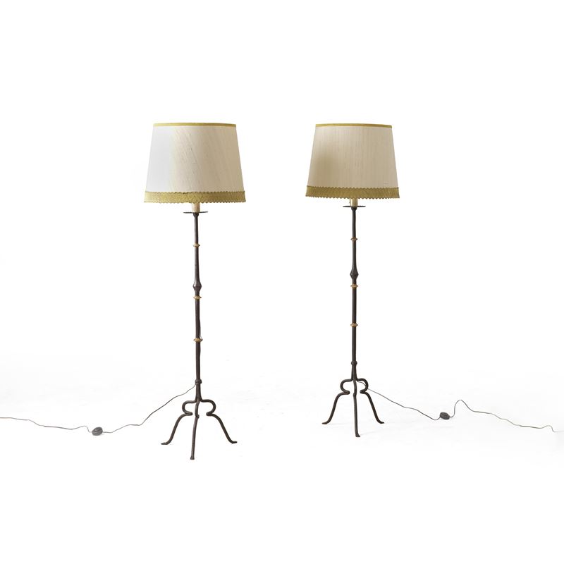 Coppia di piantane in ferro battuto  - Auction Antiques - Cambi Casa d'Aste