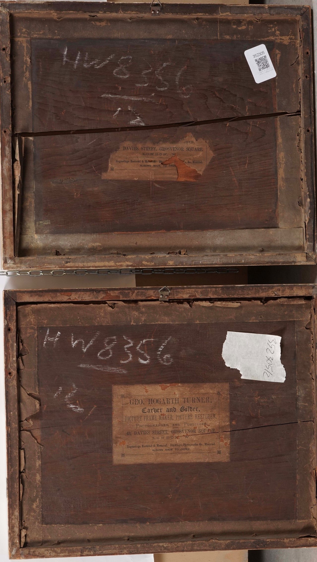 Coppia di stampe in cornice raffiguranti cherubini