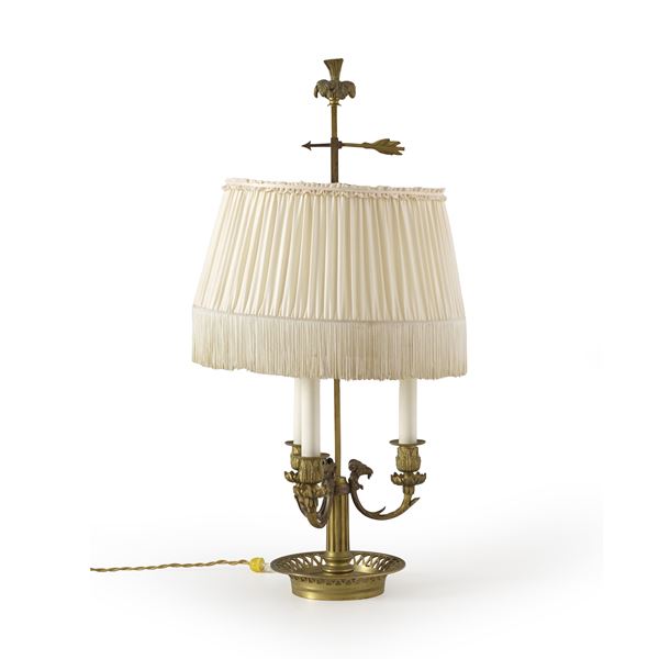 Lampada bouillote neoclassica in bronzo dorato, XIX secolo