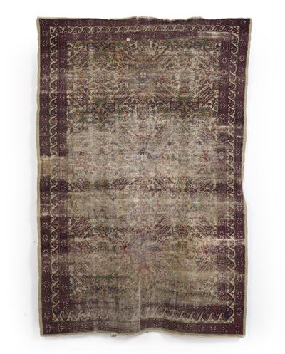 Tappeto anatolico, inizio XX secolo, decorazione caucasica