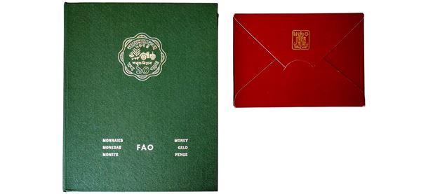 Stati del mondo e Malta. Raccoglitore della FAO e divisionale Fondo Specchio (proof) della Banca Centrale di Malta 1972, con 4 monete in argento.
