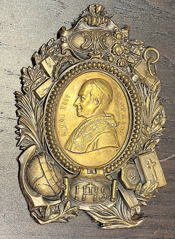 STATO PONTIFICIO. LEONE XIII, 1878-1903. Placchetta in lamina ovale di bronzo.