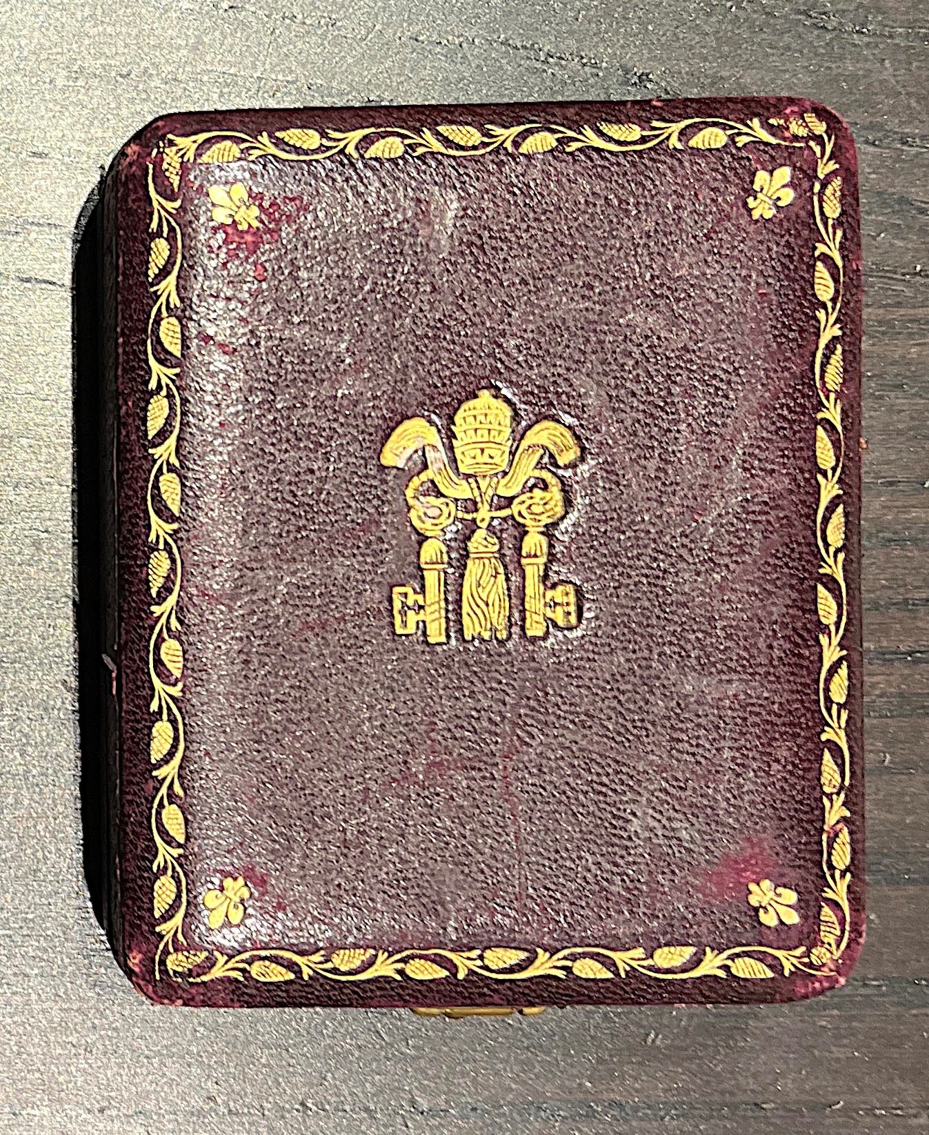 STATO PONTIFICIO, Leone XIII, Croce Lateranense II tipo in argento, 1903
