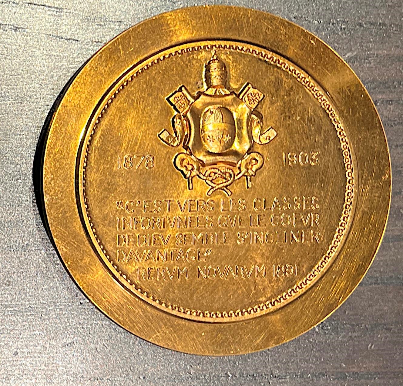 Lagriffoul, Medaglia in bronzo dorato commemorativa di Leone XIII, 75esimo anniversario di Rerum ...