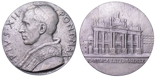 VATICANO. PIO XII, 1939-1958. Medaglia in argento. Basilica San Giovanni Laterano.