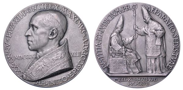 VATICANO. PIO XII, 1939-1958. Medaglia in argento 1942. Venticinquesimo Episcopato.