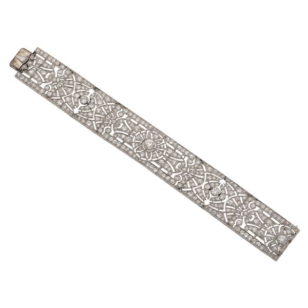 Old-cut diamond, platinum and gold brooch