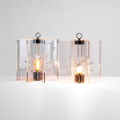Due lampade da tavolo mod. 524, design Arteluce, 1963, ottone cromato e plexiglass