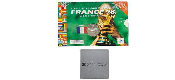 Canada e Francia 1986-1998: 2 monete commemorative in argento rispettivamente del Canada e della Francia, in confezione originale.