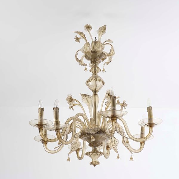 Lampadario in vetro di Murano ad otto luci. XX secolo