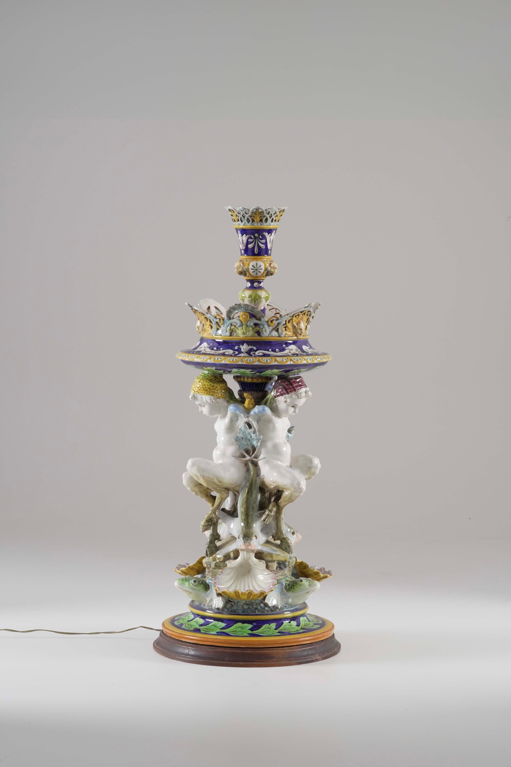 Portafiori con tre satiretti Doccia, Urbano Lucchesi e Manifattura Ginori, 1885-1900 circa