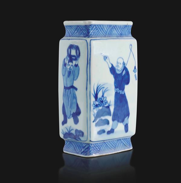 Vaso in porcellana bianca e blu raffigurante personaggi, Cina, Dinastia Qing, Repubblica