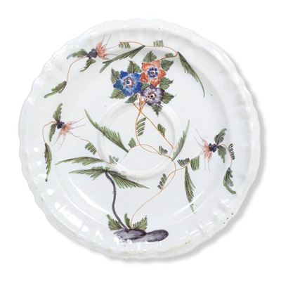 Sottopiatto in maiolica, Veneto, area novese-bassanese, 1750 circa