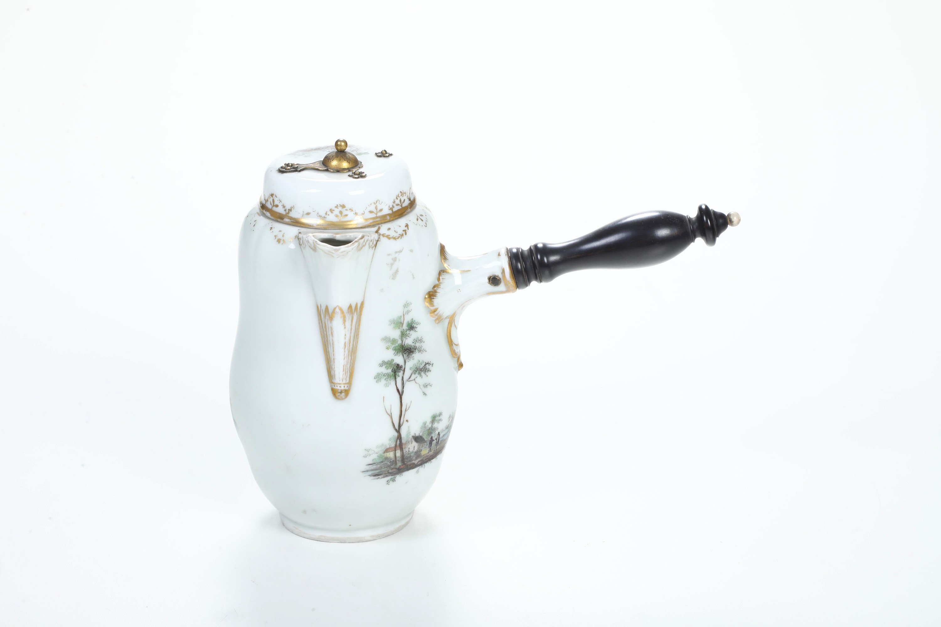 Manifattura Reale di Copenaghen, Cioccolatiera danese in porcellana (circa 1830-1845)