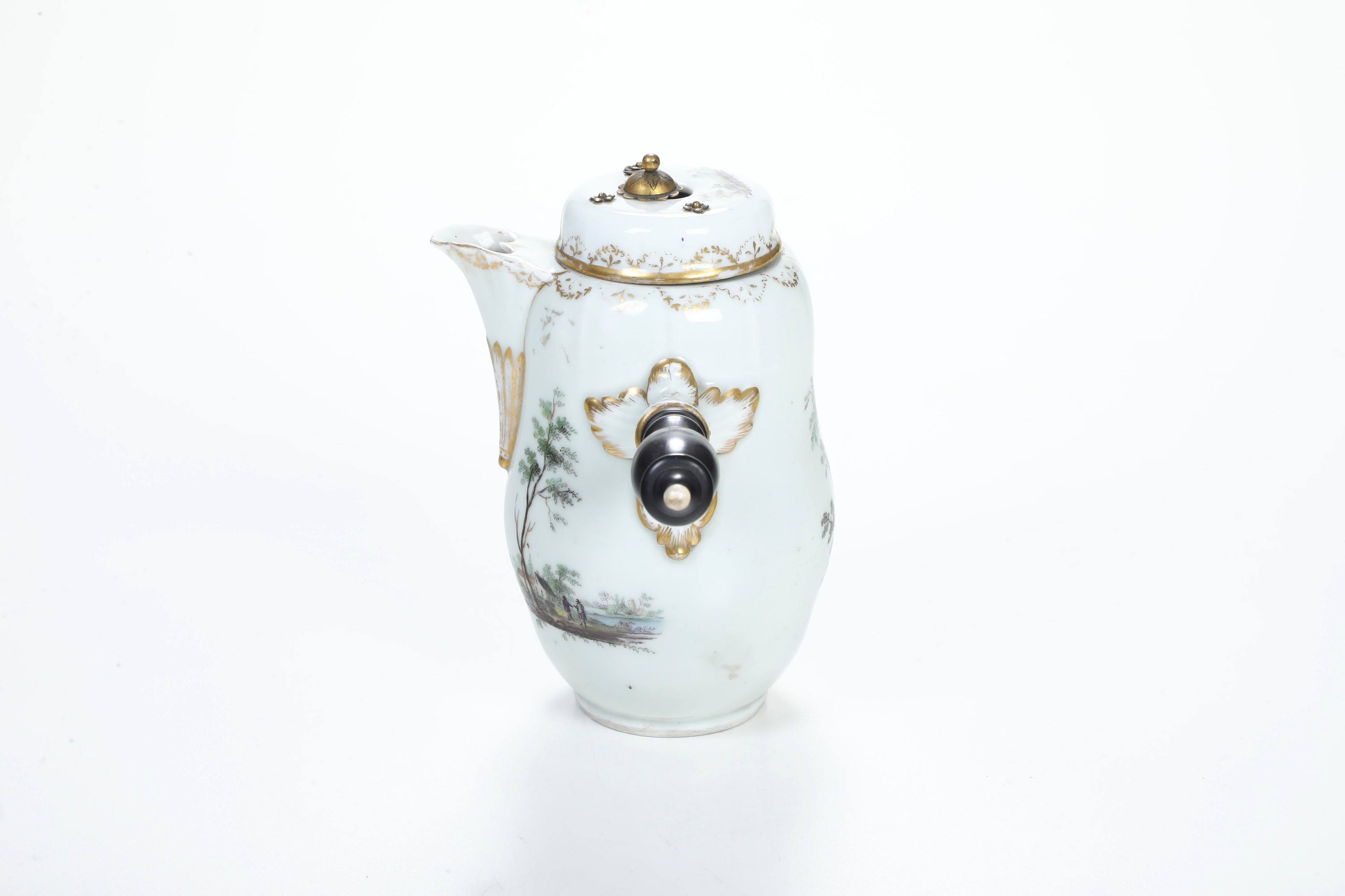 Manifattura Reale di Copenaghen, Cioccolatiera danese in porcellana (circa 1830-1845)