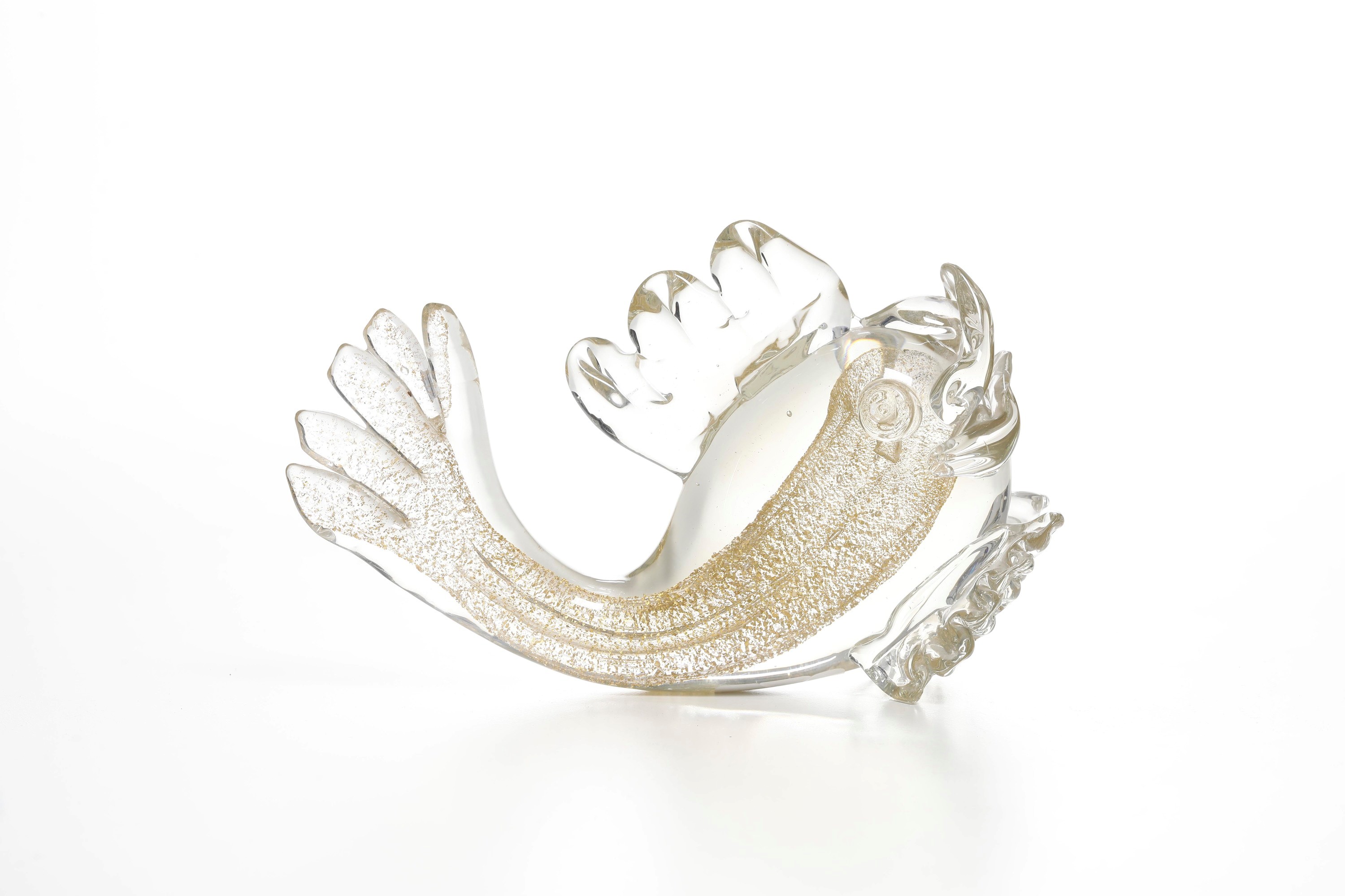 Murano, Soprammobile a forma di pesce in vetro pesante con inclusione di foglia oro, XX secolo