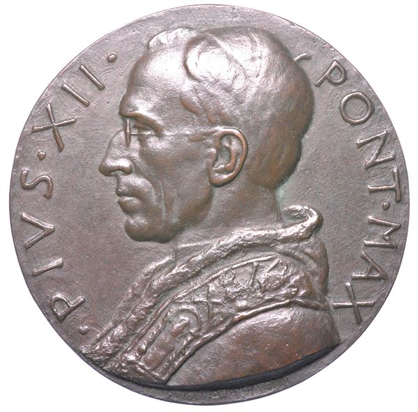 VATICANO. PIO XII, 1939-1958. Medaglia uniface in bronzo.