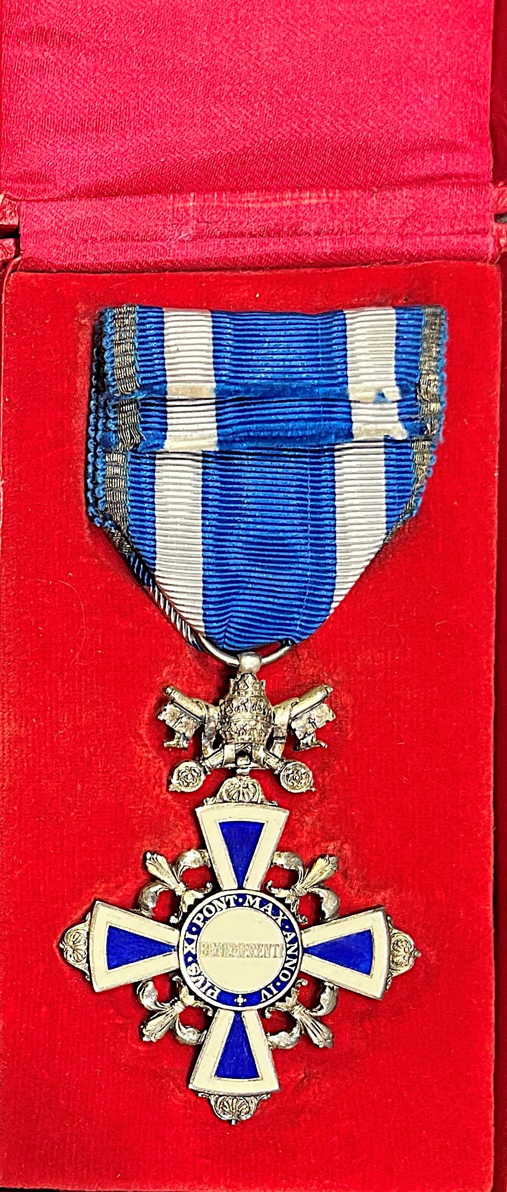 Vaticano, Onorificenza in argento e smalti, 1925