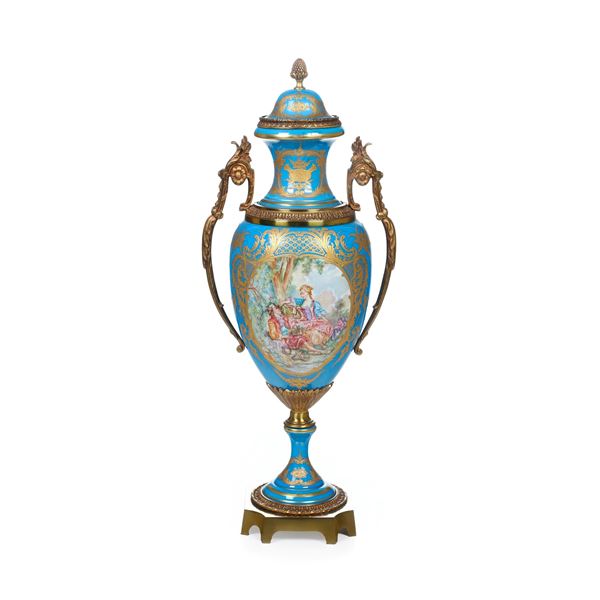 Grande vaso. Francia, XIX secolo. 