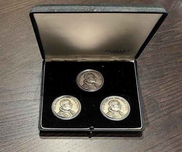 VATICANO. PIO XI, 1922-1939. Lotto di 3 medaglie d’argento in unico astuccio 1950. Anno Santo.