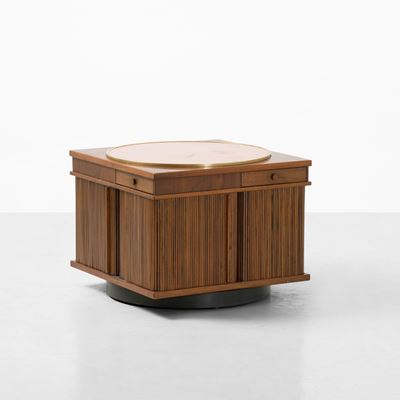 Mobile bar girevole mod. 831