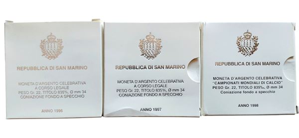 San Marino 1996-1998: 3 confezioni contenenti 3 monete celebrative Fondo Specchio (proof) in argento (3 X 10000 Lire).